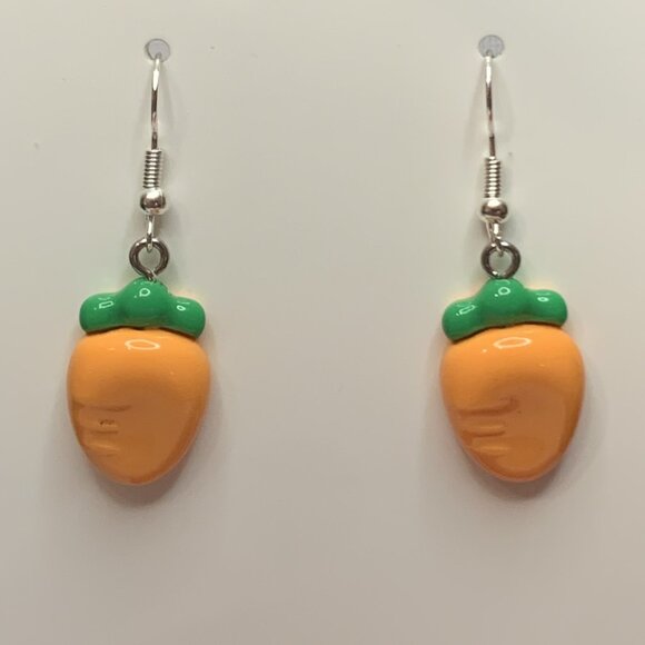 Carrot Earring, Vegetable Earring, Easter Earring, Funny Food Earring, Gift Idea - Picture 5 of 7
